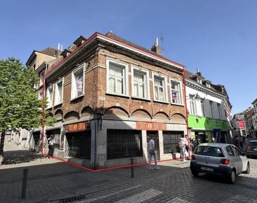 Immeuble commercial